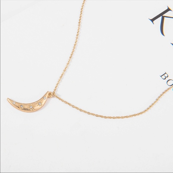 💕 crescent moon necklace 💕 - Picture 4 of 5